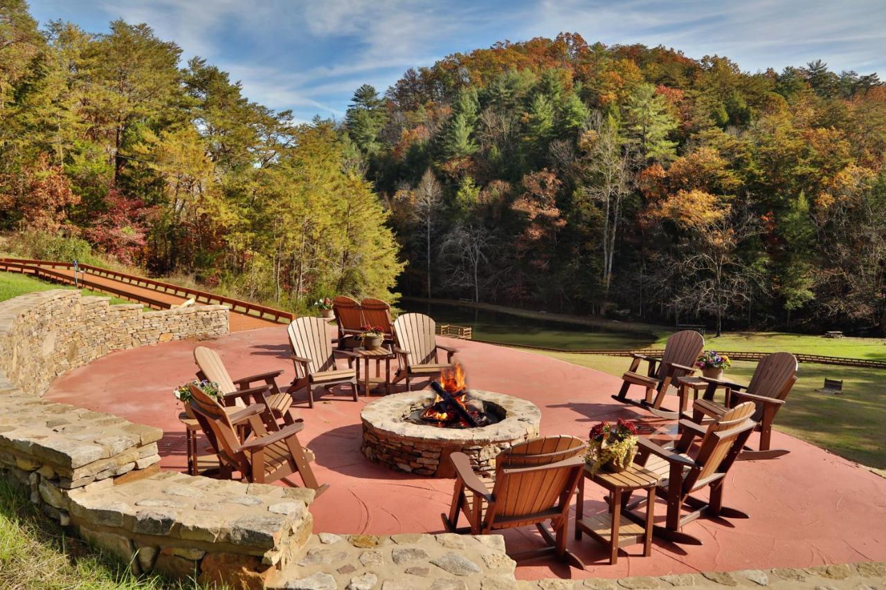 Horseshoe Hideaway Sevierville Exterior photo